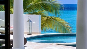 Unclassified image, 2 of 26, button - Villa Mumbai (Lowlands)