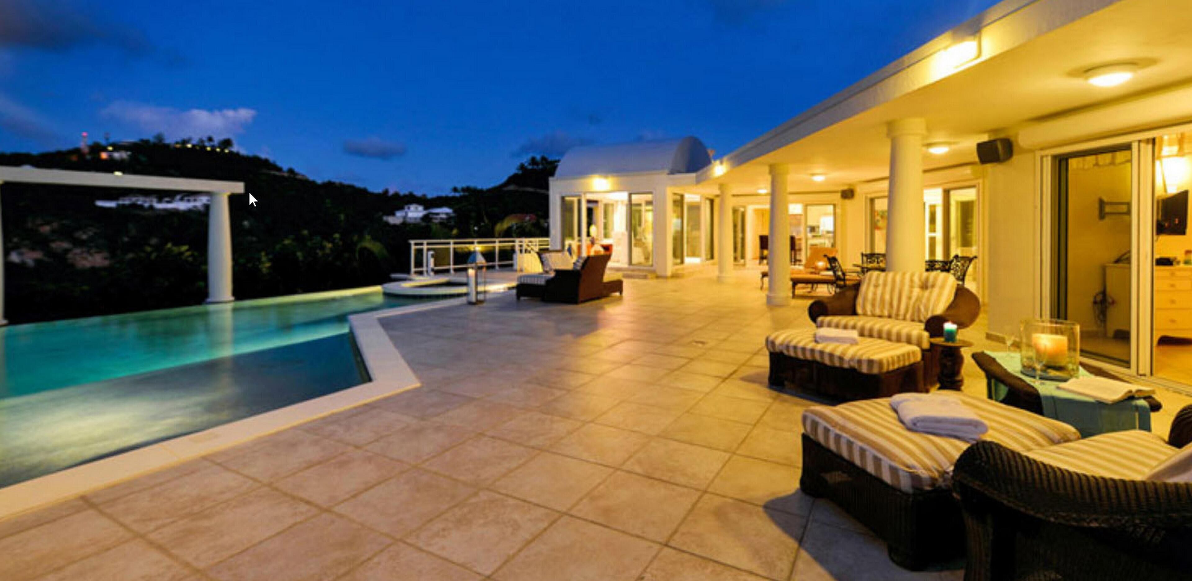 Sun deck