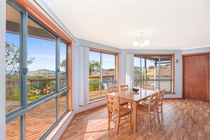 Dining - Rainbow Vista - 7 Cygnet Ct, Encounter Bay (Encounter Bay)