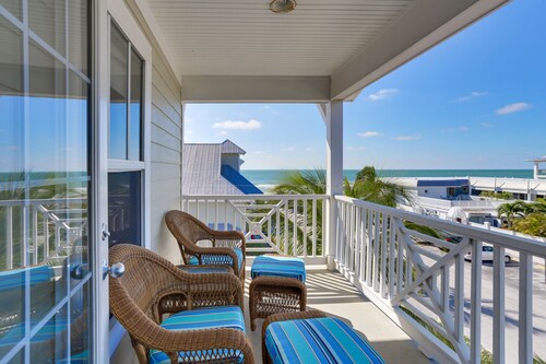 Mainsail Beach Inn 3 Bedroom Townhouse 