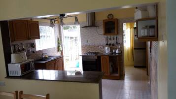 微波爐、廚房用具/餐具/器皿