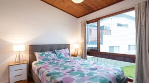 4 chambres, fer et planche à repasser, Wi-Fi, literie fournie