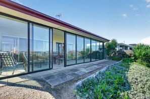 Exterior - 35 Blanche Parade, Hindmarsh Island (Hindmarsh Island)