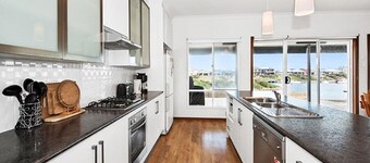 35 Blanche Parade, Hindmarsh Island