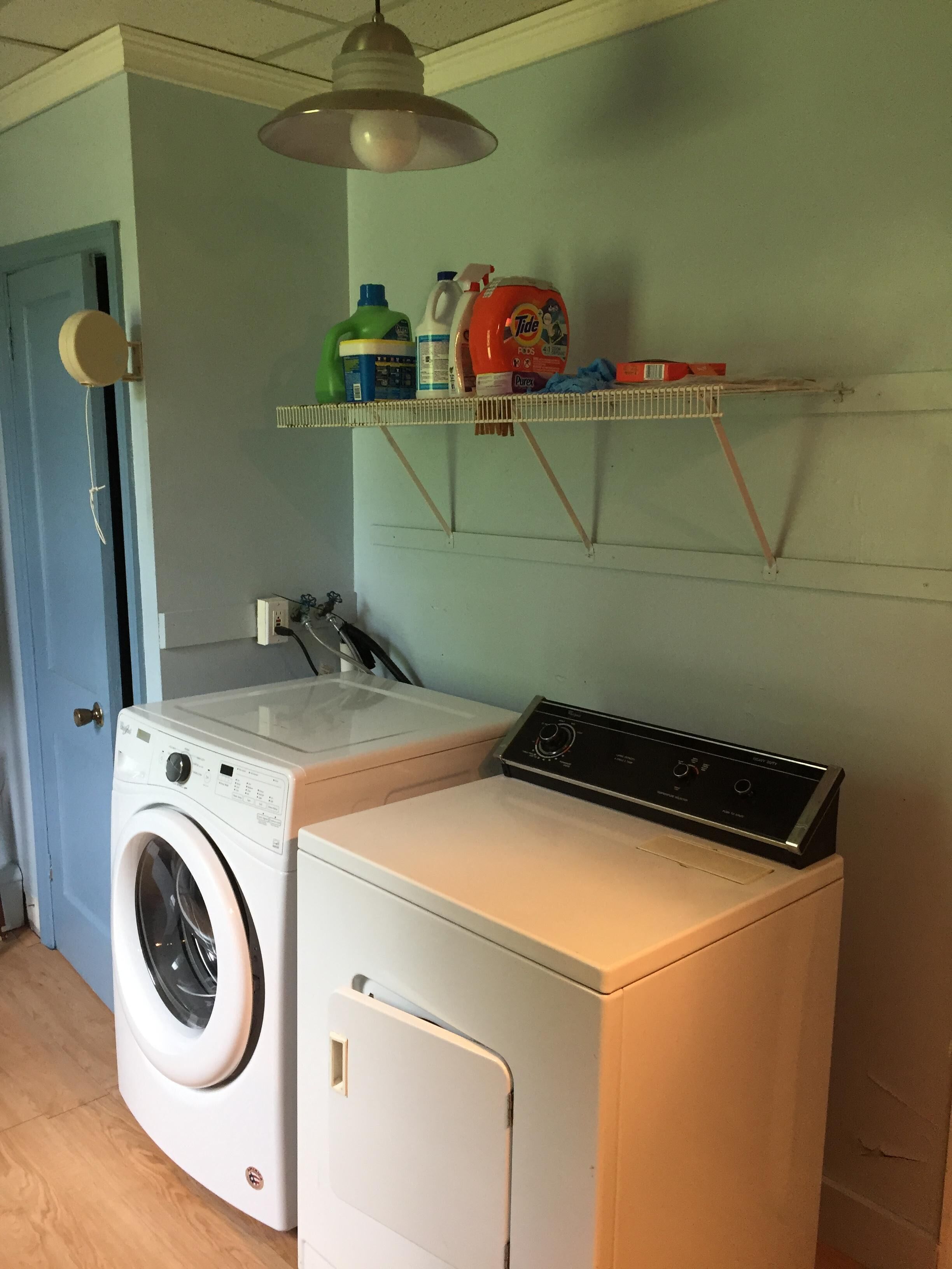 Laundry room, detergent supplied
