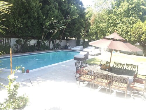 Bev.Hills Guest House/Rodeo Dr/Cedars/Pool!☀️ UCLA