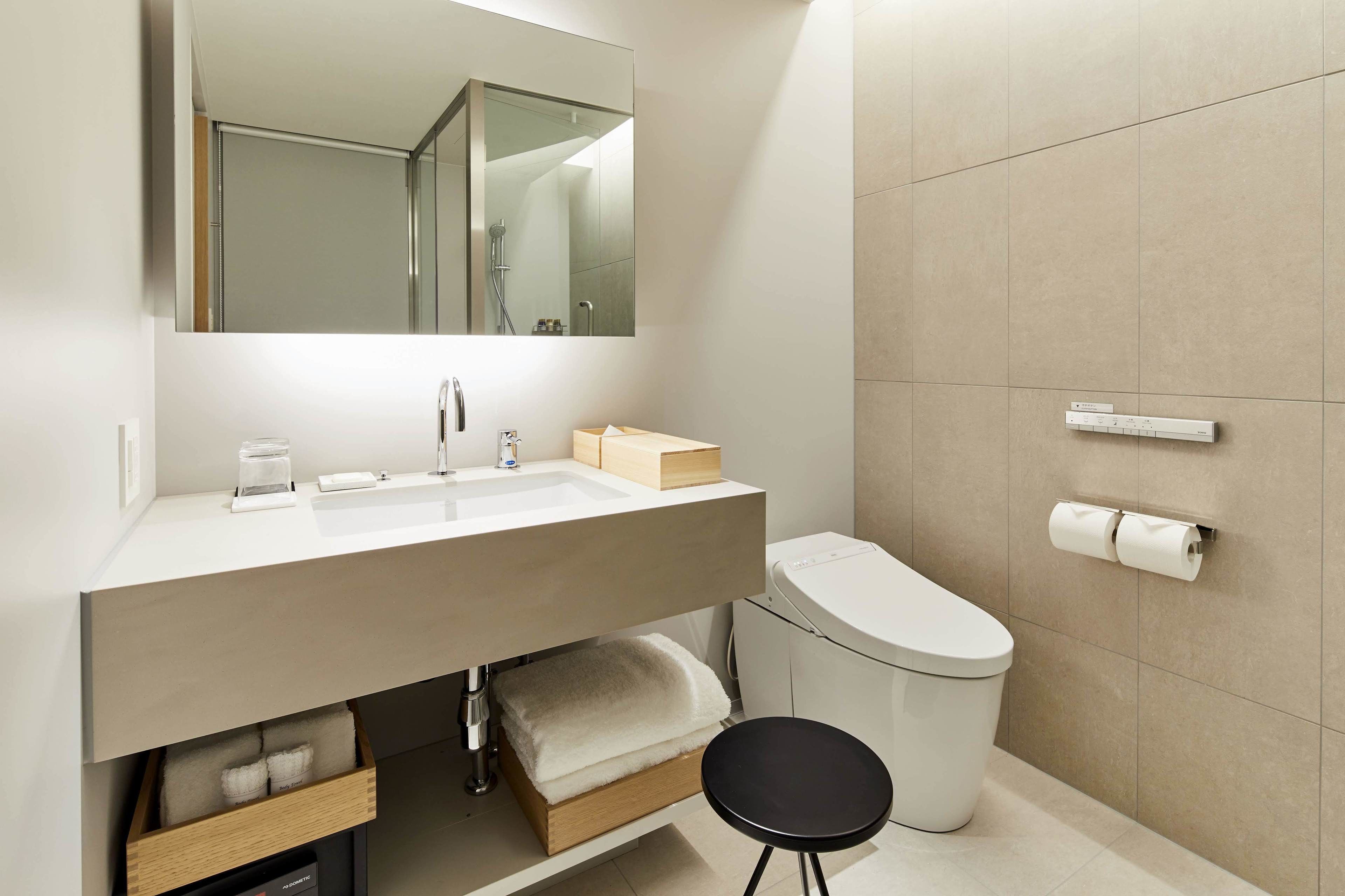 premium bedding, free minibar, in-room safe, blackout curtains