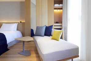 In-room dining - TSUKI Tokyo (Tokyo)