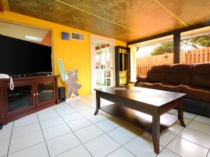 TV, DVD player