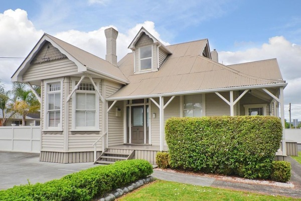 Classic House, Multiple Beds, City View | Front of property