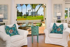 Living area open-air, indoor-outdoor living!