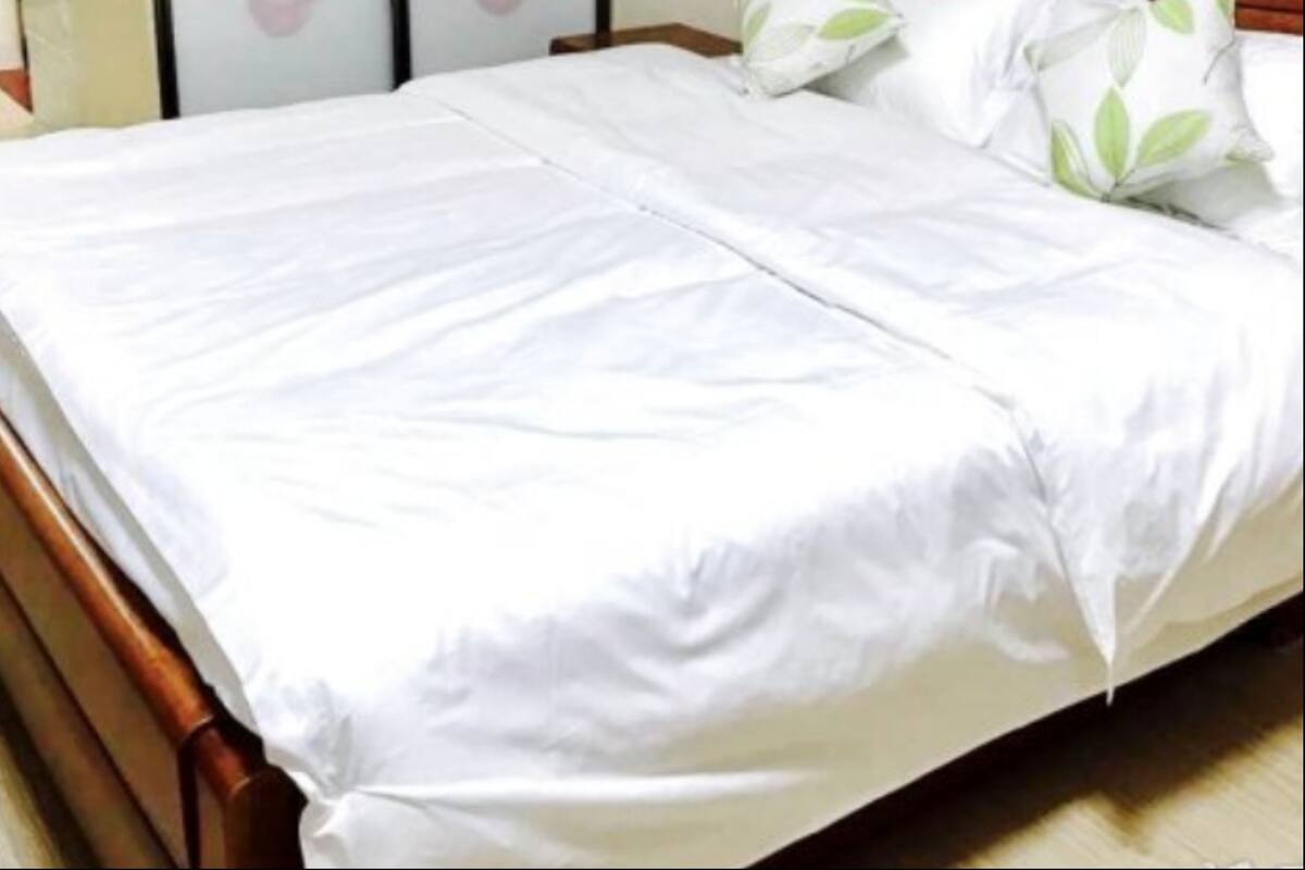 Comfort-Doppelzimmer | Schreibtisch, Verdunkelungsvorhänge, kostenloses WLAN, Bettwäsche