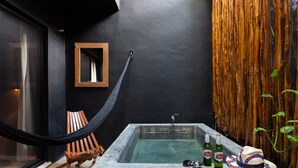 Exclusive Suite, Private Pool | Premium bedding, down comforters, in-room safe, desk - Aroma Tulum (Tulum)