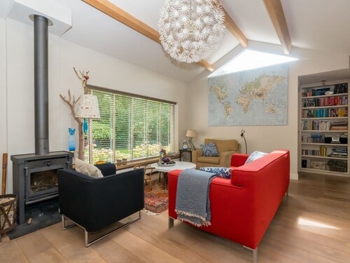 Enjoy all seasons in the Zoet and Zout beach house<br><br>Situated in a unique location, close to both Ren