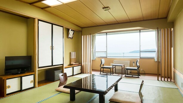 Living room - Hotel Oomiya (Miyako)