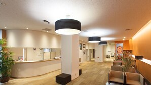 Lobby - Hotel Oomiya (Miyako)