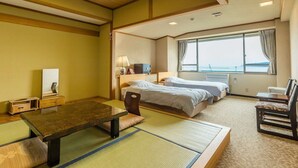 Room - Hotel Oomiya (Miyako)
