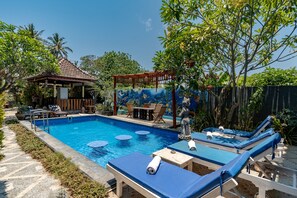 Outdoor pool, pool loungers - D' Kubon Penida by ABM (Penida Island)