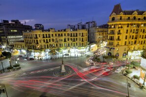 Fachada del alojamiento - Noche