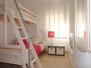 3 bedrooms, iron/ironing board, Internet, bed sheets - Del Mar, Villa in Colonia de Sant Pere, Mallorca (Colonia de Sant Pere)