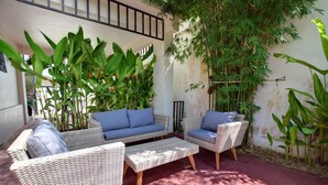 2-Bedrooms Private Pool Villa  | Terassi/patio