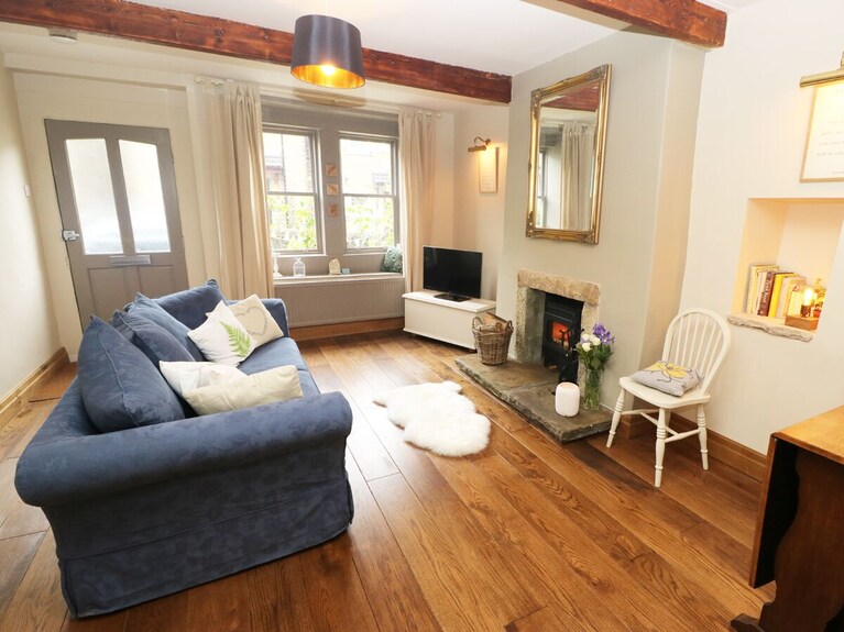 29 Main Street, Pet Friendly, Character Holiday Cottage In Haworth - Haworth