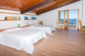 4 chambres, bureau, fer et planche à repasser, Wi-Fi gratuit