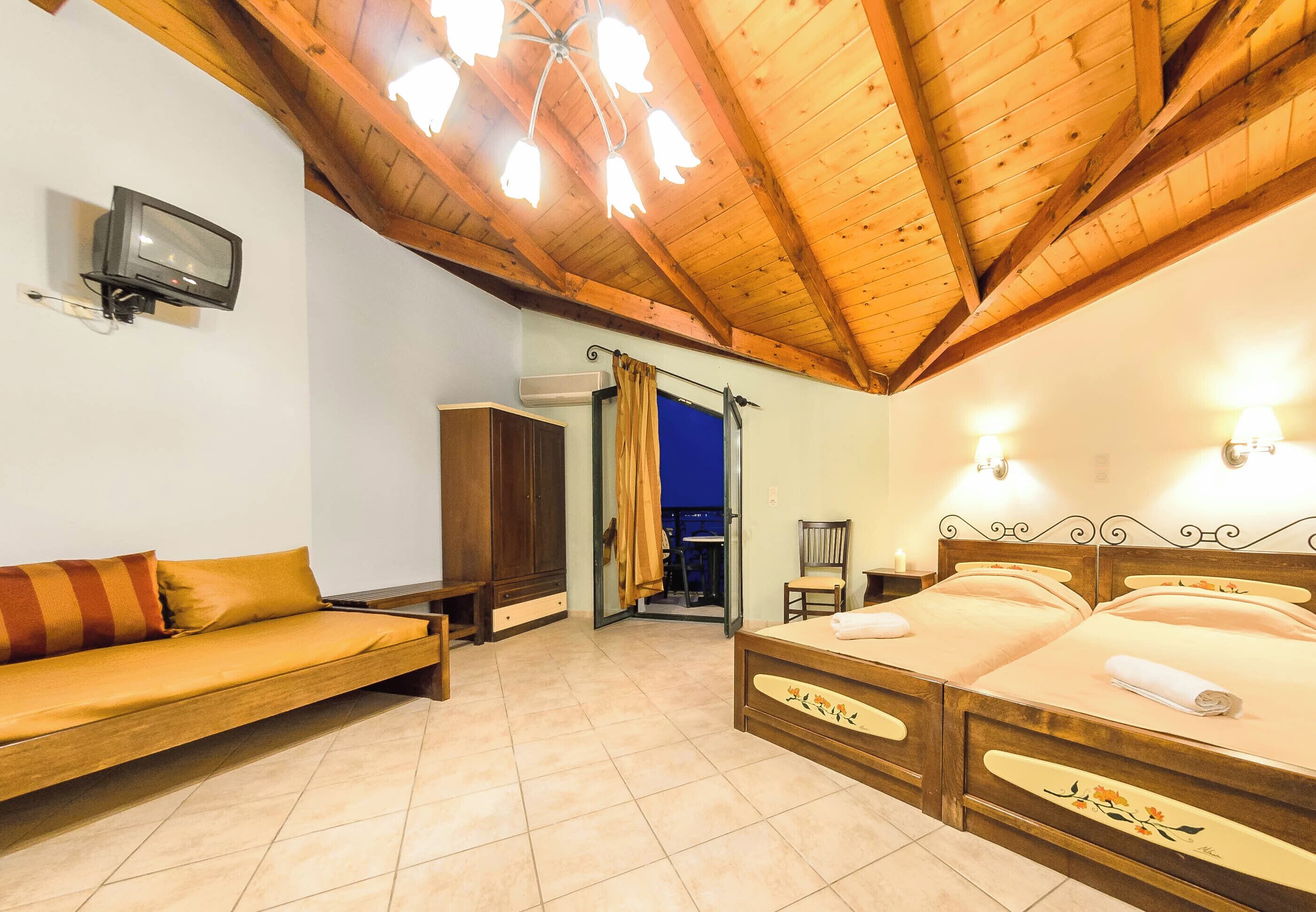 In-room safe, iron/ironing board, free WiFi, bed sheets