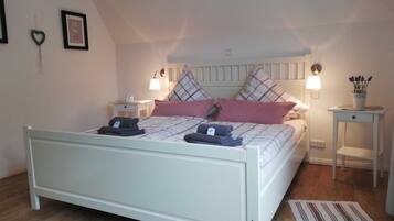 3 Schlafzimmer, Zimmersafe, Reisekinderbett, WLAN