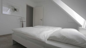 3 bedrooms, travel crib, WiFi, bed sheets - Apartment REFUGIUM RERIK - Apartment REFUGIUM RERIK (Rerik)