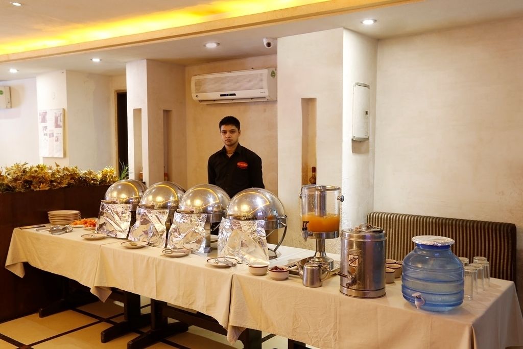 Photo - Airport La Sapphire Hotel & Restaurant