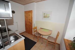 Imagen sin descripción, 3 de 20, botón