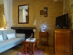 Flachbildfernseher, Netflix, Streaming-Dienste