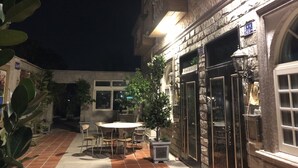 الفناء