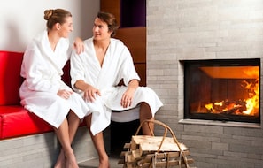 Body treatments, body wraps, body scrubs, facials, 1 treatment room - Kurhotel Pyramide Sibyllenbad (Neualbenreuth)