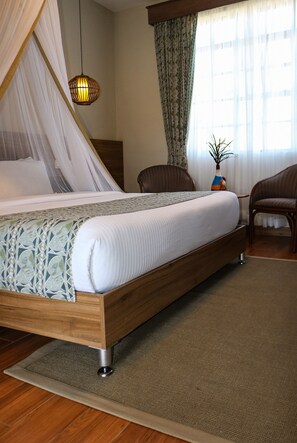 Standard Double or Twin Room | Premium bedding, memory foam beds, desk, blackout drapes - Maanzoni Lodge (Athi River)