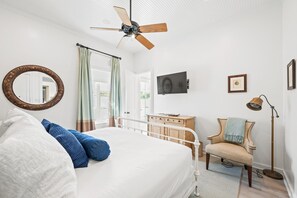 4 Schlafzimmer, Bügeleisen/Bügelbrett, Internetzugang, Bettwäsche