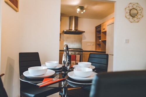 Evergreen Apartments