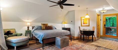 1 chambre, fer et planche à repasser, Wi-Fi gratuit, draps fournis