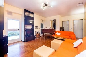 4 bedrooms, hypo-allergenic bedding, memory foam beds - 5 Terre Free Shuttle Villa Maremonti with Pool (Sestri Levante)