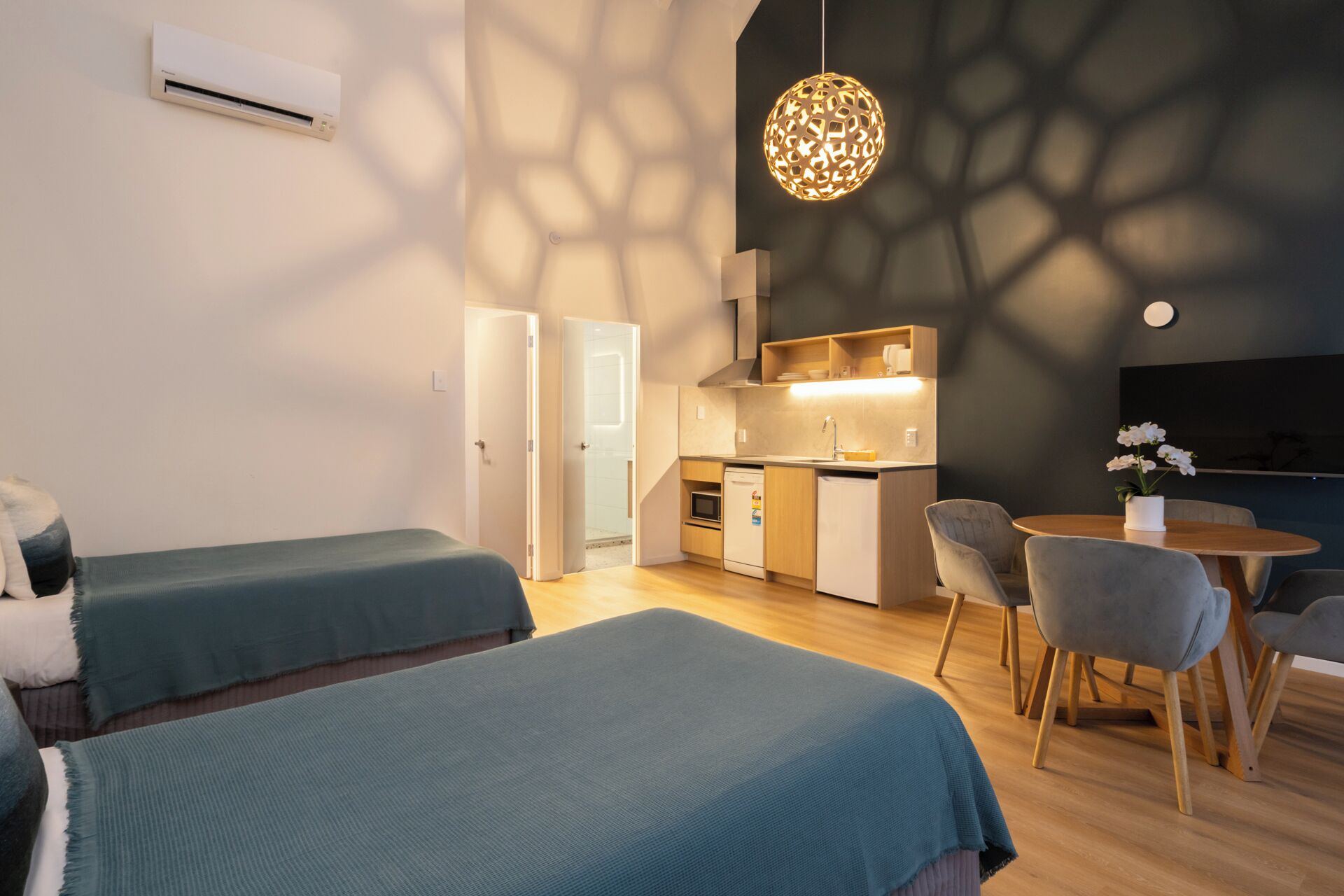 Deluxe-lejlighed | Opholdsområde | Fladskærms-tv