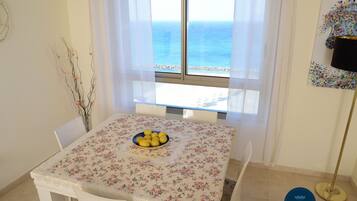 Spiseområde på rommet