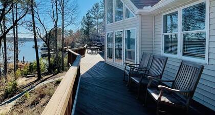 Blue Heron Lodge am wunderschönen Lake Gaston ... Deep Water Dock