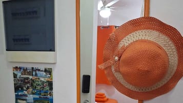 1 Schlafzimmer, Zimmersafe, Bügeleisen/Bügelbrett, WLAN