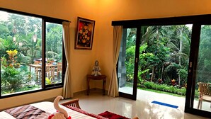 Villa, 3 Bedrooms | Room amenity - Tombong Villa (Ubud)
