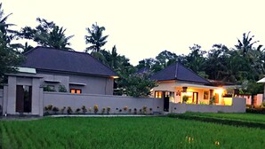 Exterior - Tombong Villa (Ubud)