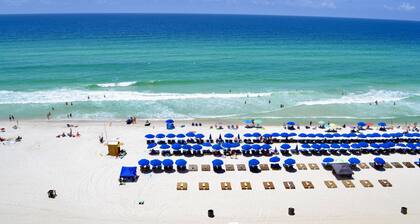 Modern 3-Bed Gulfront Condo at Calypso Overlooking the Gulf!