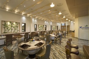 Tägliches Frühstücksbuffet (250 INR pro Person)