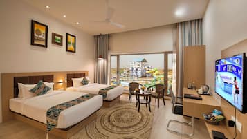 Deluxe Double or Twin Room | Individually furnished, desk, iron/ironing board, free WiFi