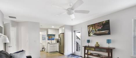 Télévision, jeux vidéo, livres, médiathèque